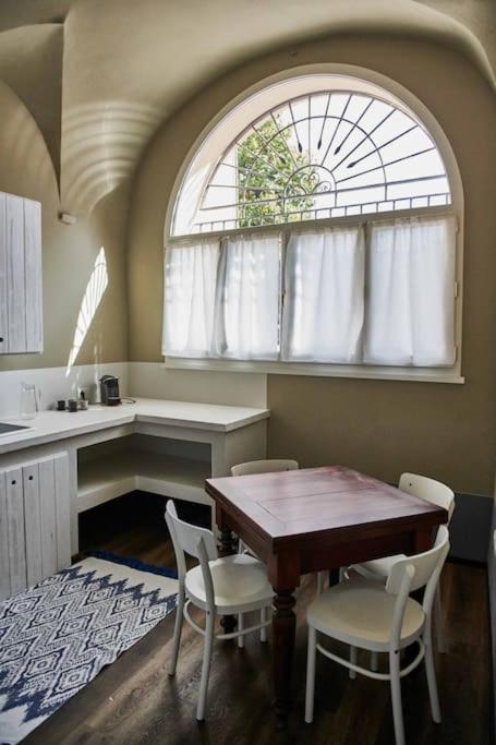 Apartamento Casa Asja: Cromatismo In Centro Storico Cesena Exterior foto