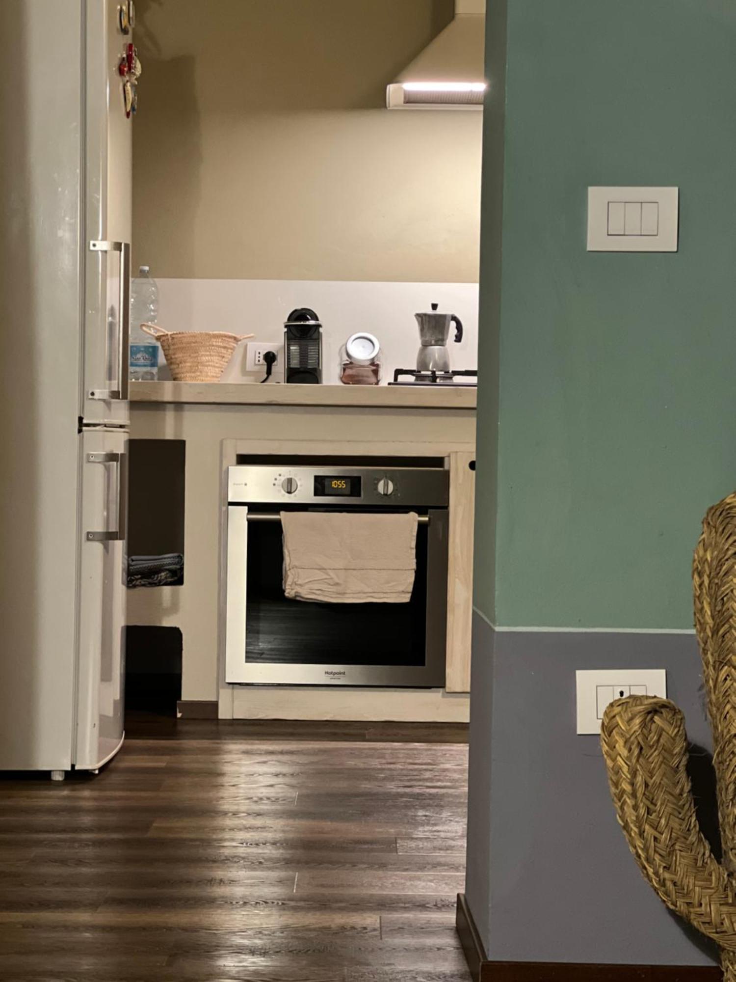 Apartamento Casa Asja: Cromatismo In Centro Storico Cesena Exterior foto